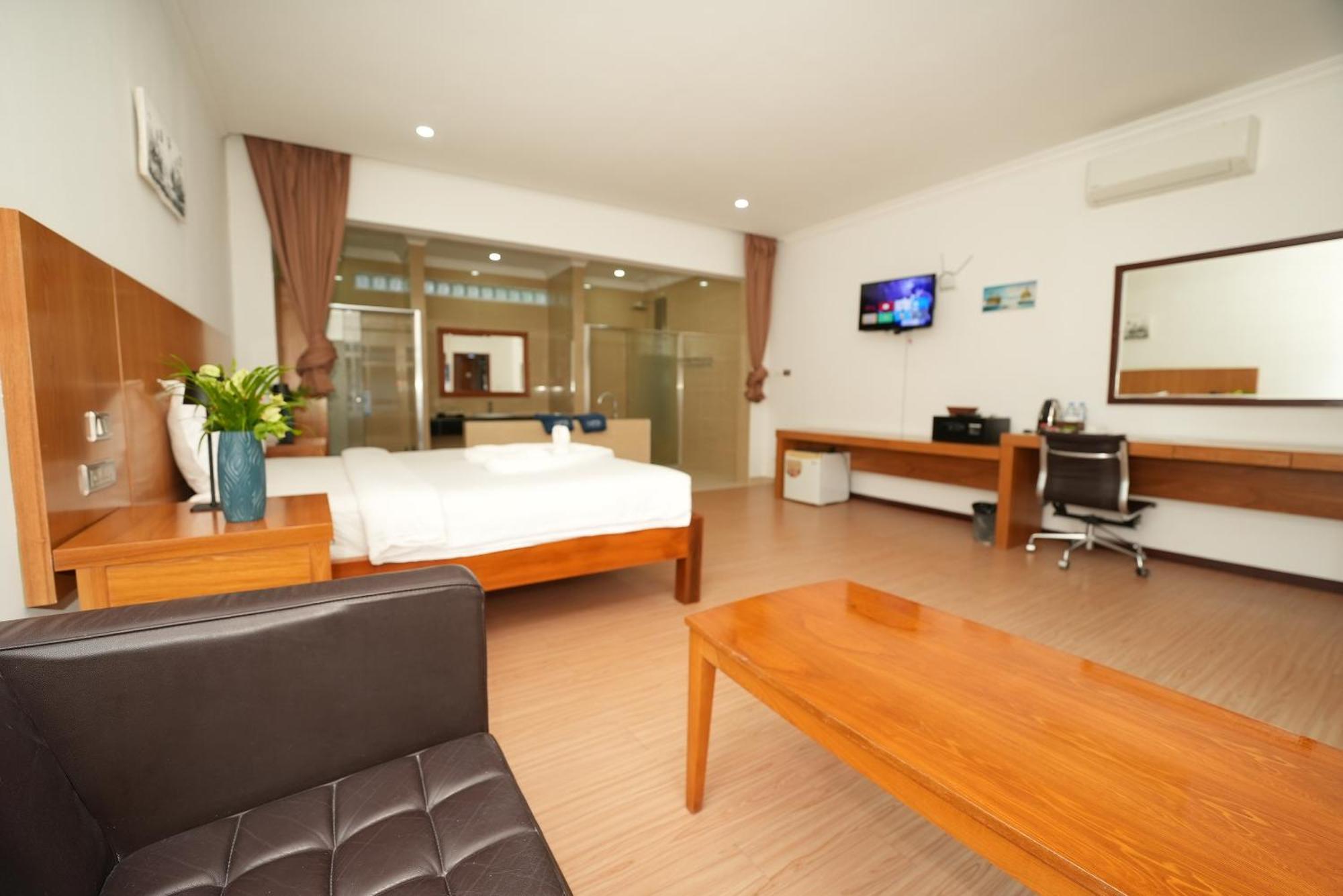 Amor Resort Koh Rong Derm Tkov Village Exterior photo