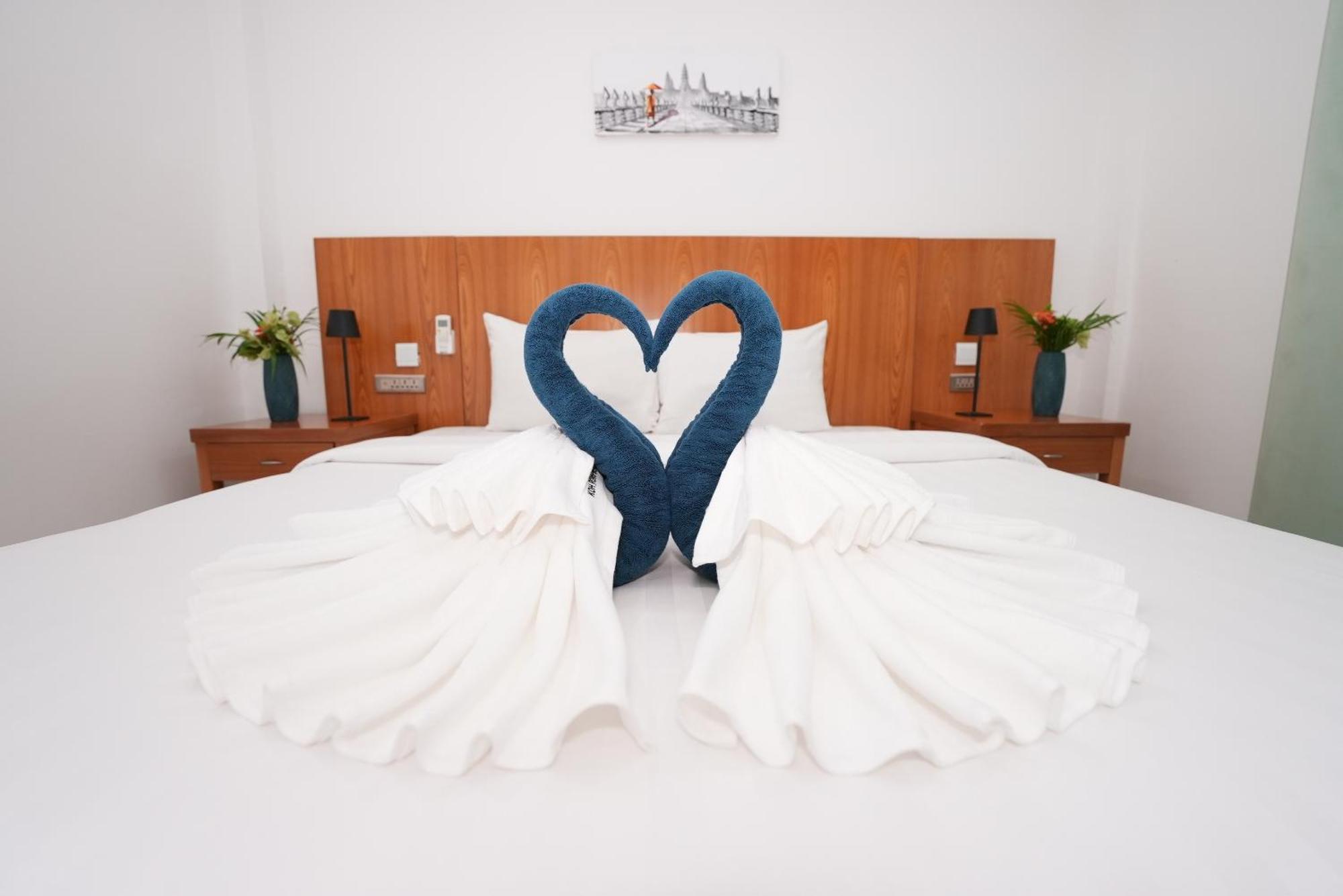 Amor Resort Koh Rong Derm Tkov Village Exterior photo